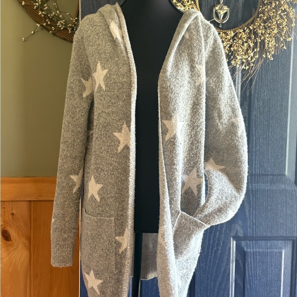 Retrology Cozy Star Hooded Cardigan Sweater - Gray/White Star pattern size M